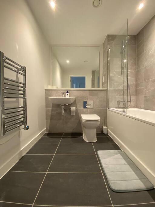 Luxury 2 Bedroom Apartment In The Heart Of Manchester Zewnętrze zdjęcie