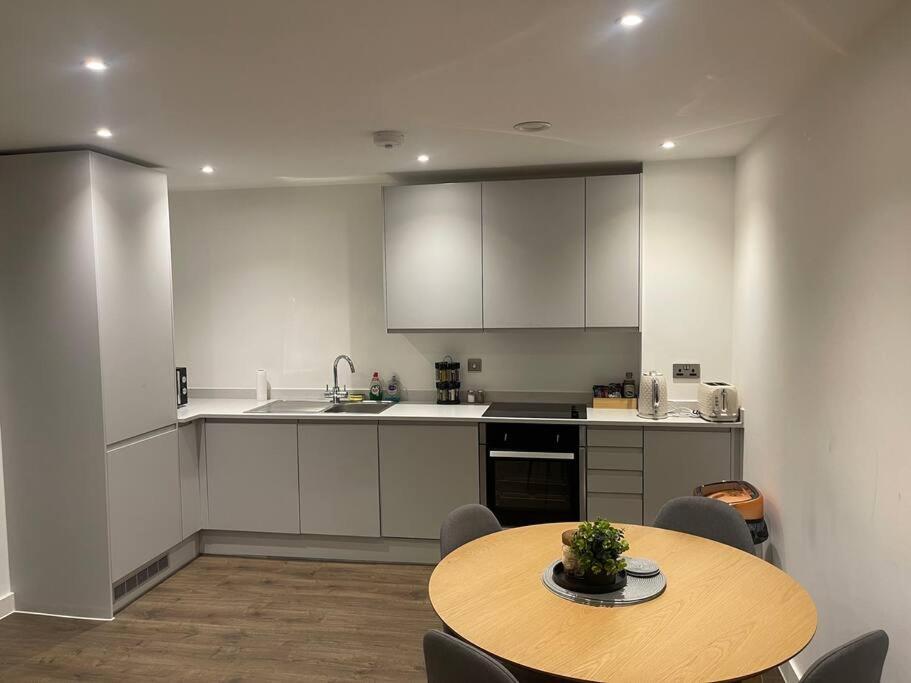Luxury 2 Bedroom Apartment In The Heart Of Manchester Zewnętrze zdjęcie